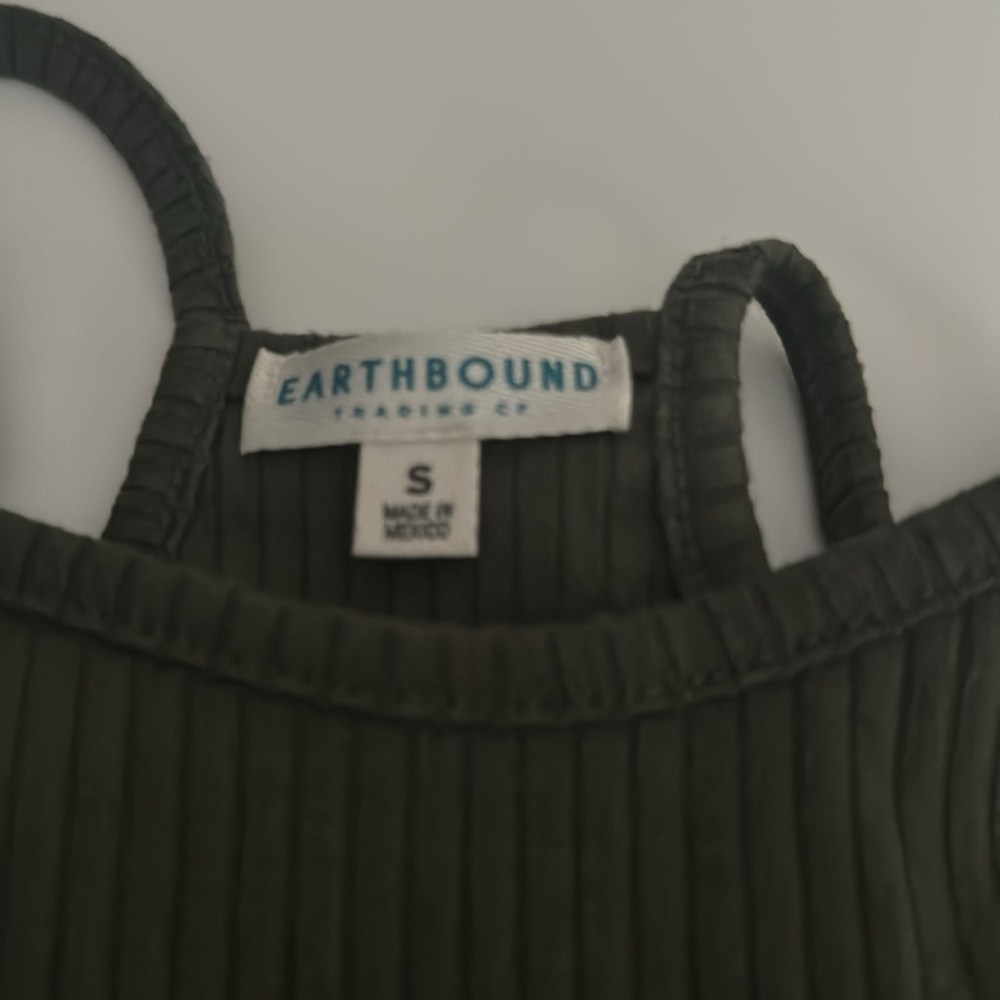 Earthbound tank - Picture 3 of 3